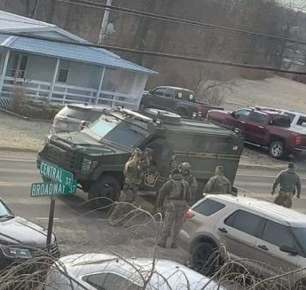 standoff december reynoldsville arrest ends sert team